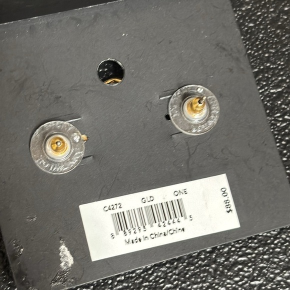 NWT Coach Mother of Pearl Gold and White Drop Dangle Pierced Earrings - Picture 7 of 7